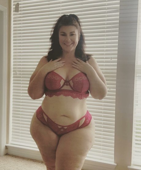Photo nue de fuite OnlyFans de Crystal Mcbootay