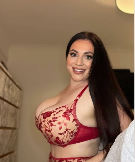 Jasminejamesx