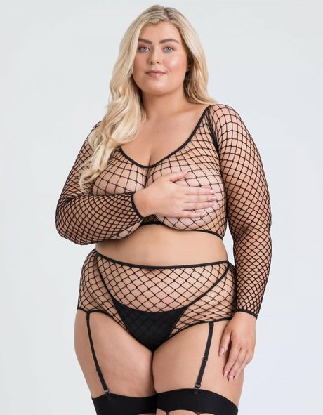 Photo nue de fuite OnlyFans de Izzy Nicholls