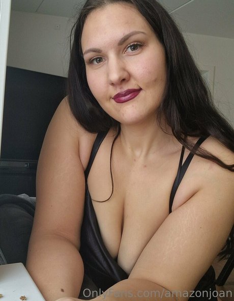Photo nue de fuite OnlyFans de Amazonjoan