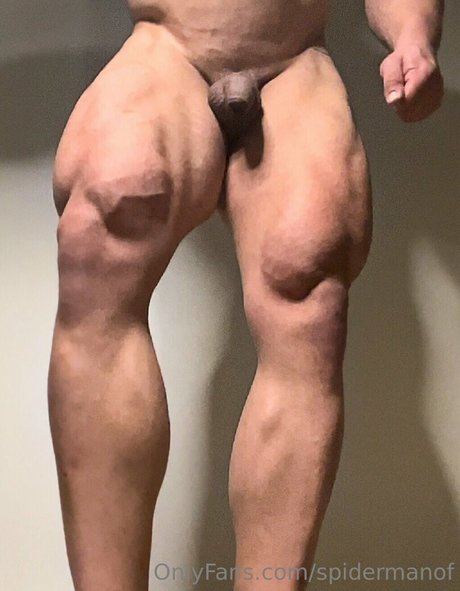 Photo nue de fuite OnlyFans de Spidermanof