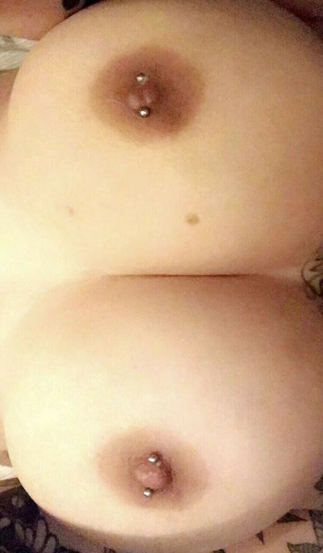 Photo nue de fuite OnlyFans de Lloulou