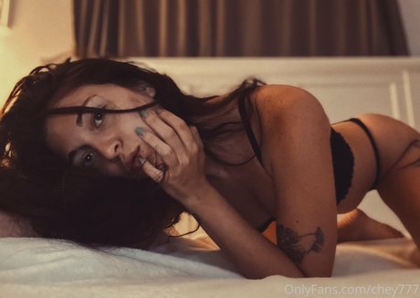 Photo nue de fuite OnlyFans de Xcx777