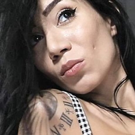 Photo nue de fuite OnlyFans de Evelyne92
