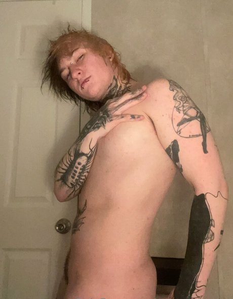 Photo nue de fuite OnlyFans de Satansmaster