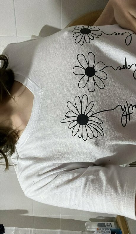 Photo nue de fuite OnlyFans de Imgardenia