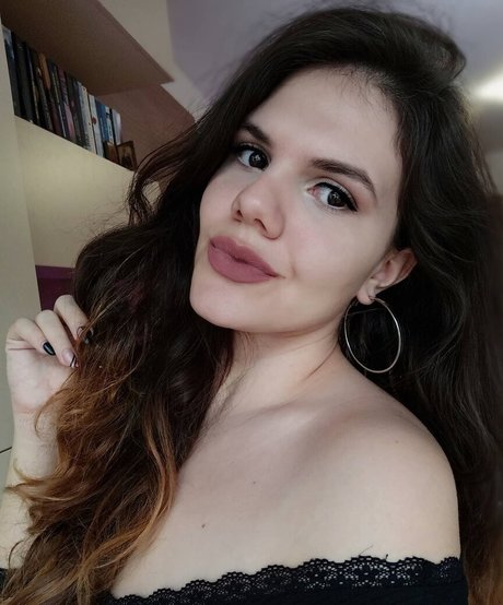 Photo nue de fuite OnlyFans de Eliza Stefanova