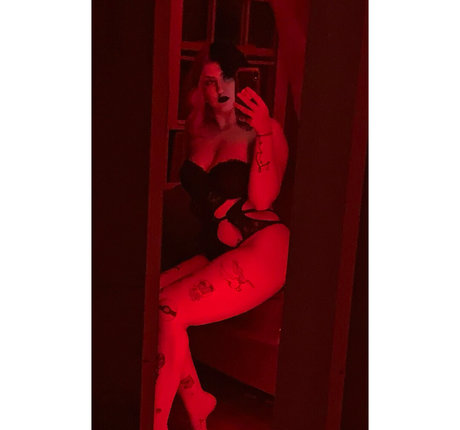 Photo nue de fuite OnlyFans de Bringmekat