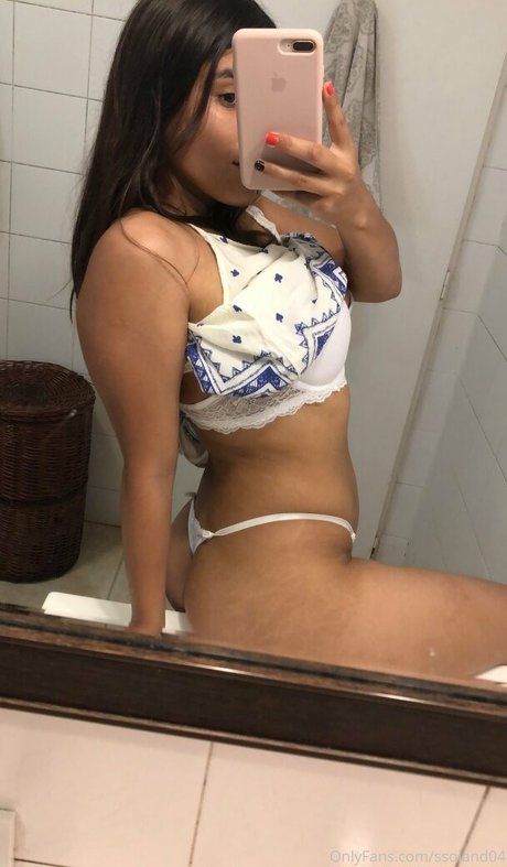 Photo nue de fuite OnlyFans de Ssoland04