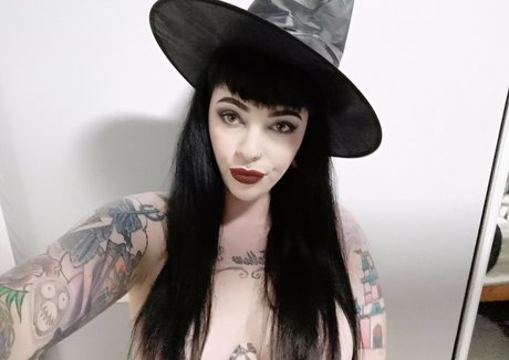 Ladygraves