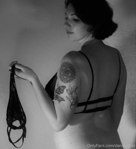 Photo nue de fuite OnlyFans de Danalegzzz