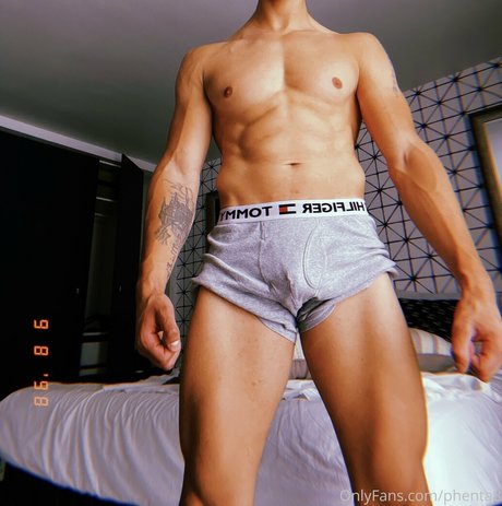 Photo nue de fuite OnlyFans de Phenta8