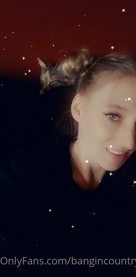 Photo nue de fuite OnlyFans de Bangincountrygal