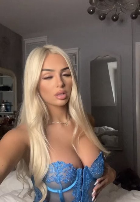 Ellie Coldwell