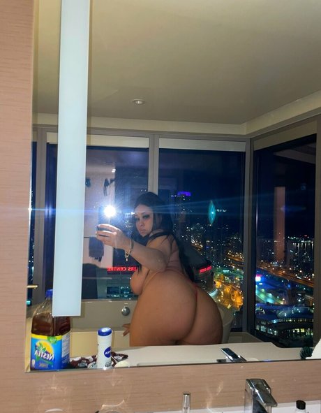 Estee Parede