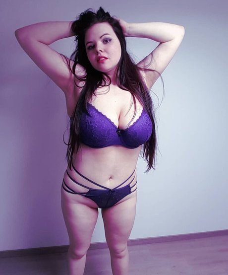Nina Nightbloom