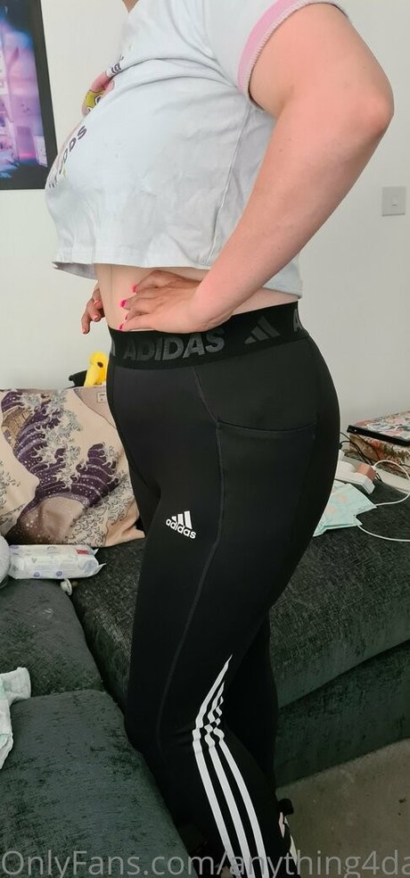 Photo nue de fuite OnlyFans de Anything4daddyvip