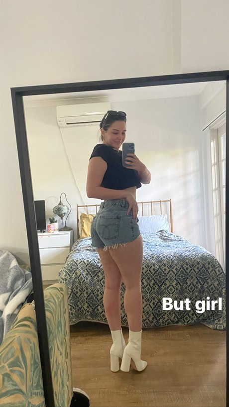 Shutupmichaelaa