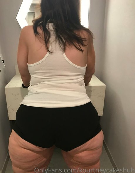 Photo nue de fuite OnlyFans de Kourtneycakeshub