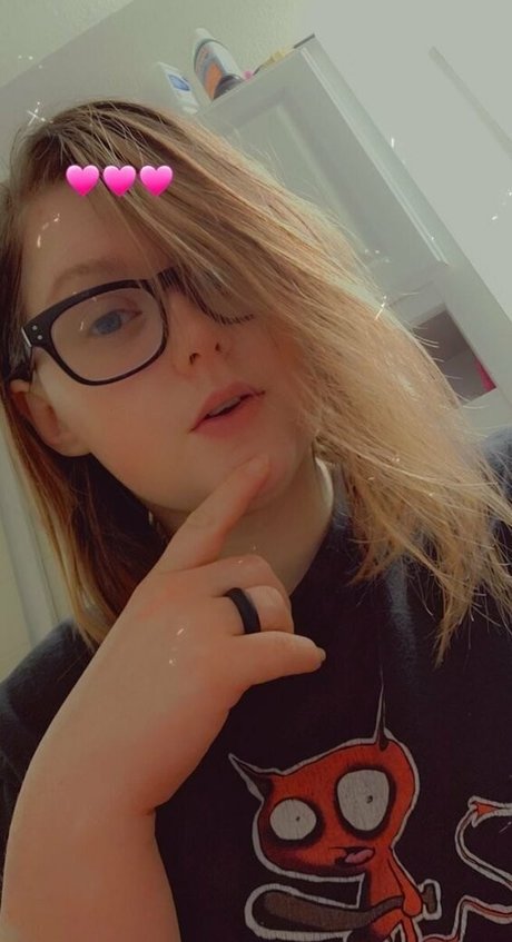 Elizabethlily19