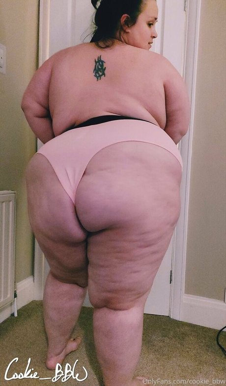 Photo nue de fuite OnlyFans de Cookiebbw