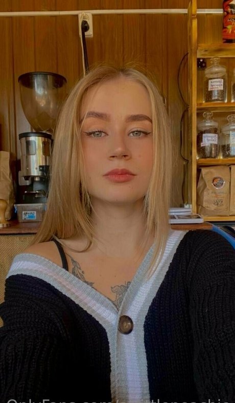 Photo nue de fuite OnlyFans de Solittlepeachie
