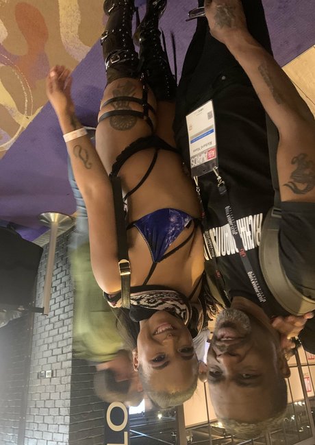 Photo nue de fuite OnlyFans de Averyjane