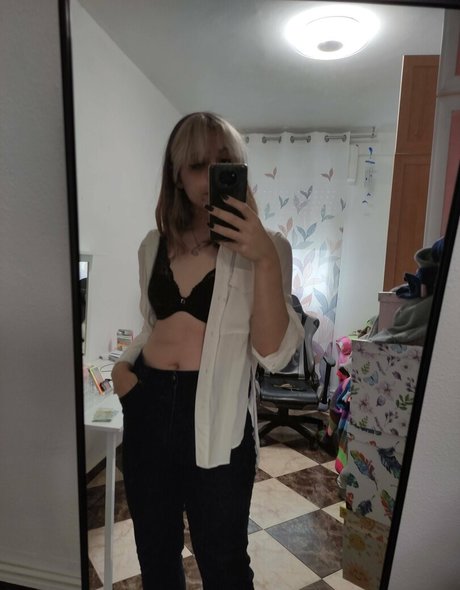Photo nue de fuite OnlyFans de Cherryshakemin