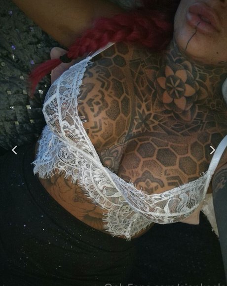 Photo nue de fuite OnlyFans de Sian Keela