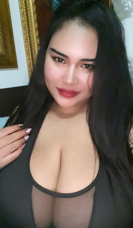 Photo nue de fuite OnlyFans de Badienana92