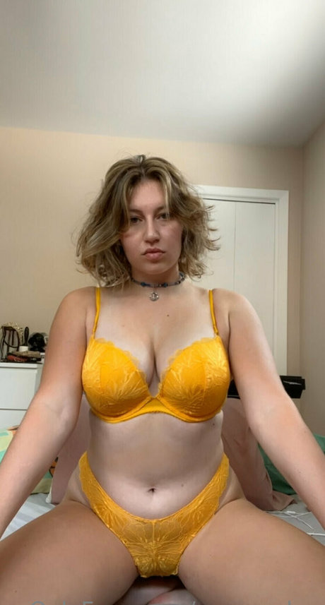 Eve Warden