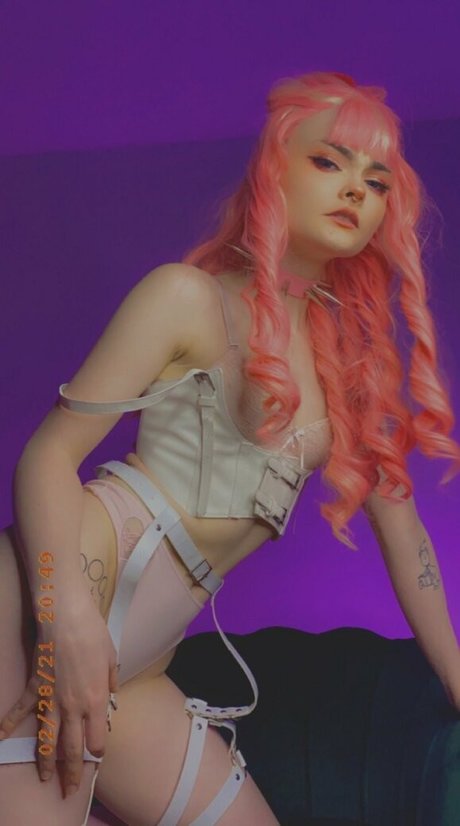 Photo nue de fuite OnlyFans de Lovelybedhead
