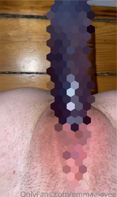 Photo nue de fuite OnlyFans de Emmaalovee