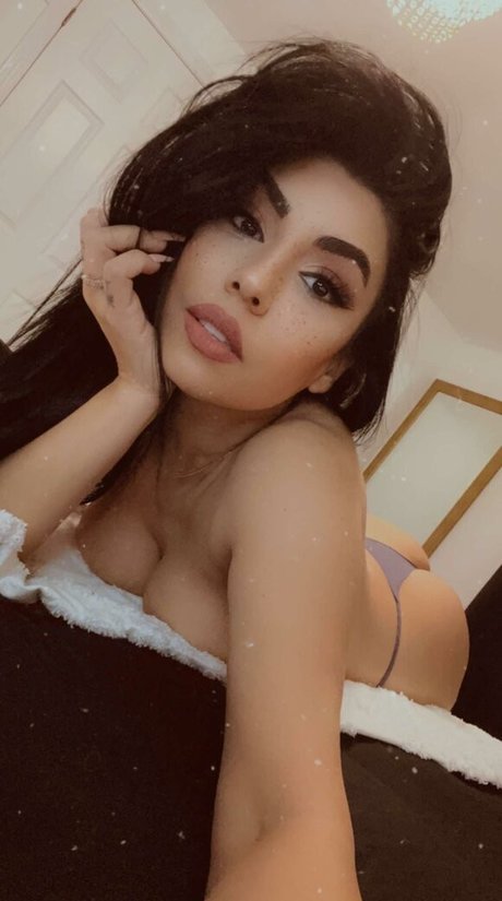 Photo nue de fuite OnlyFans de Mynameiszaraaa