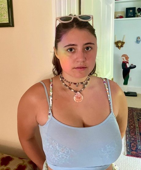 Photo nue de fuite OnlyFans de Lia Marie Johnson