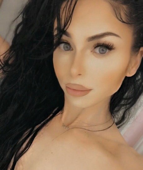 Photo nue de fuite OnlyFans de Spicypeach8