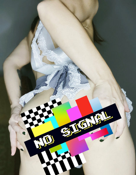 Photo nue de fuite OnlyFans de Signaldropfree