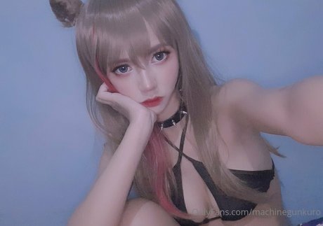 Photo nue de fuite OnlyFans de Machinegunkuro