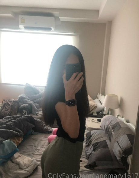 Photo nue de fuite OnlyFans de Janemary1617