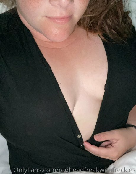 Photo nue de fuite OnlyFans de Redheadfreakwithfreckles