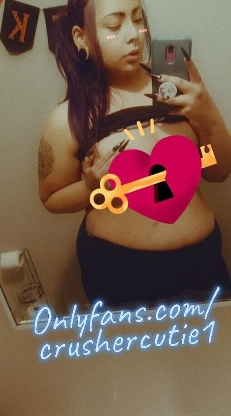 Photo nue de fuite OnlyFans de Crushercutie1