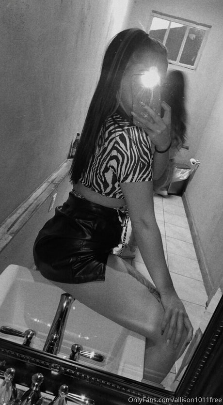 Photo nue de fuite OnlyFans de Allison1011free