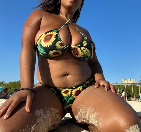 Photo nue de fuite OnlyFans de Theprofessorgaia