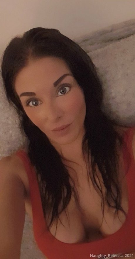 Photo nue de fuite OnlyFans de Naughtyrebecca1