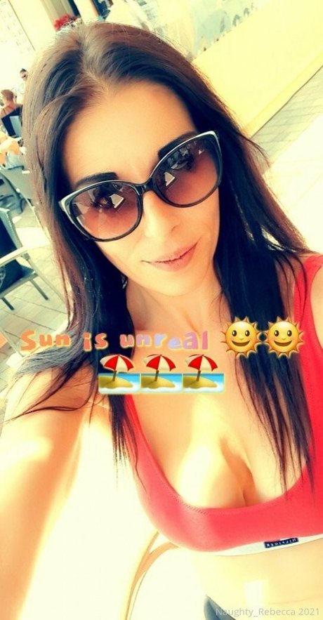 Photo nue de fuite OnlyFans de Naughtyrebecca1