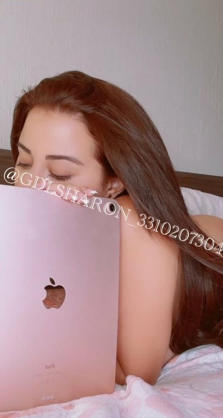 Photo nue de fuite OnlyFans de Sharon Gdl