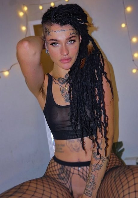 Photo nue de fuite OnlyFans de Steffiebluee