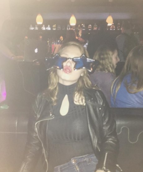 Sydney Poniewaz