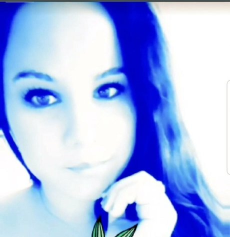 Photo nue de fuite OnlyFans de Sassysarah94