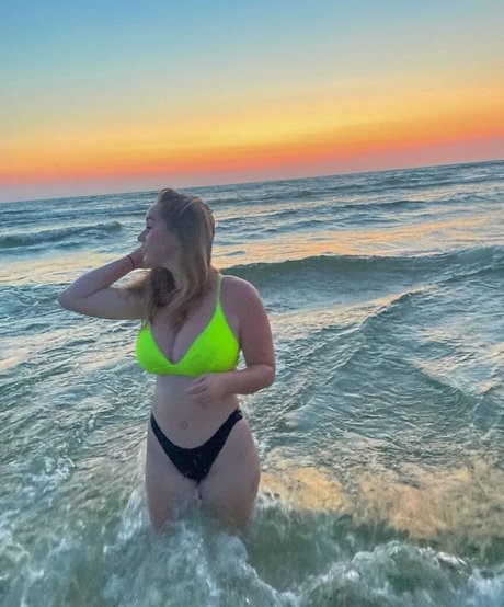 Photo nue de fuite OnlyFans de Hailey F